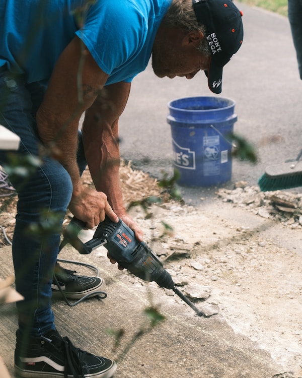 DR Drill operator working with precision on site